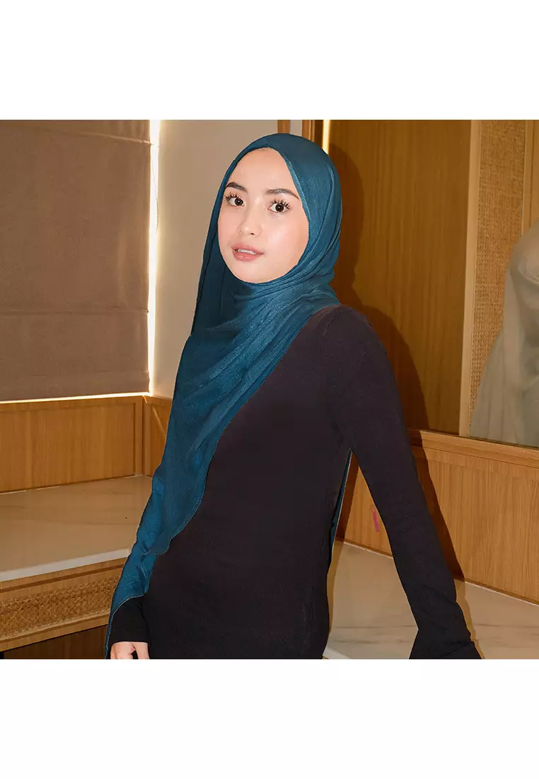 Nour Shawl New Material Dark Denim