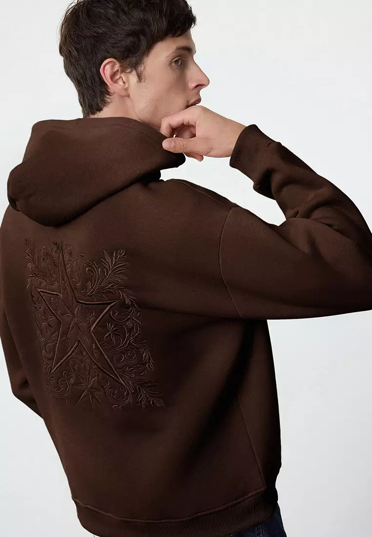 Dark Brown Oversize/Wide Cut Back Embroidered Detailed Hooded Sweatshirt TMNAW25SW00142