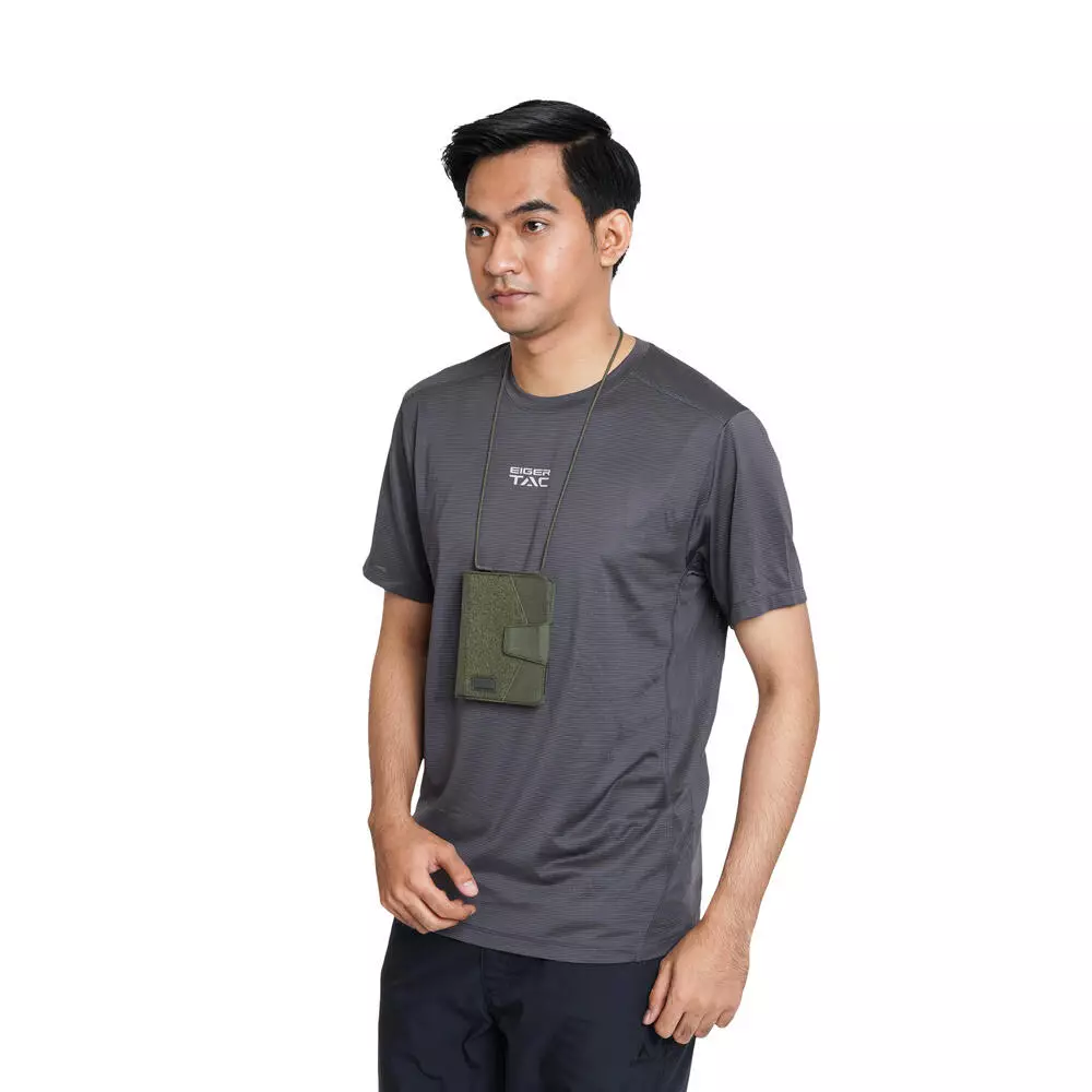 Eiger Bravo Passport Wallet