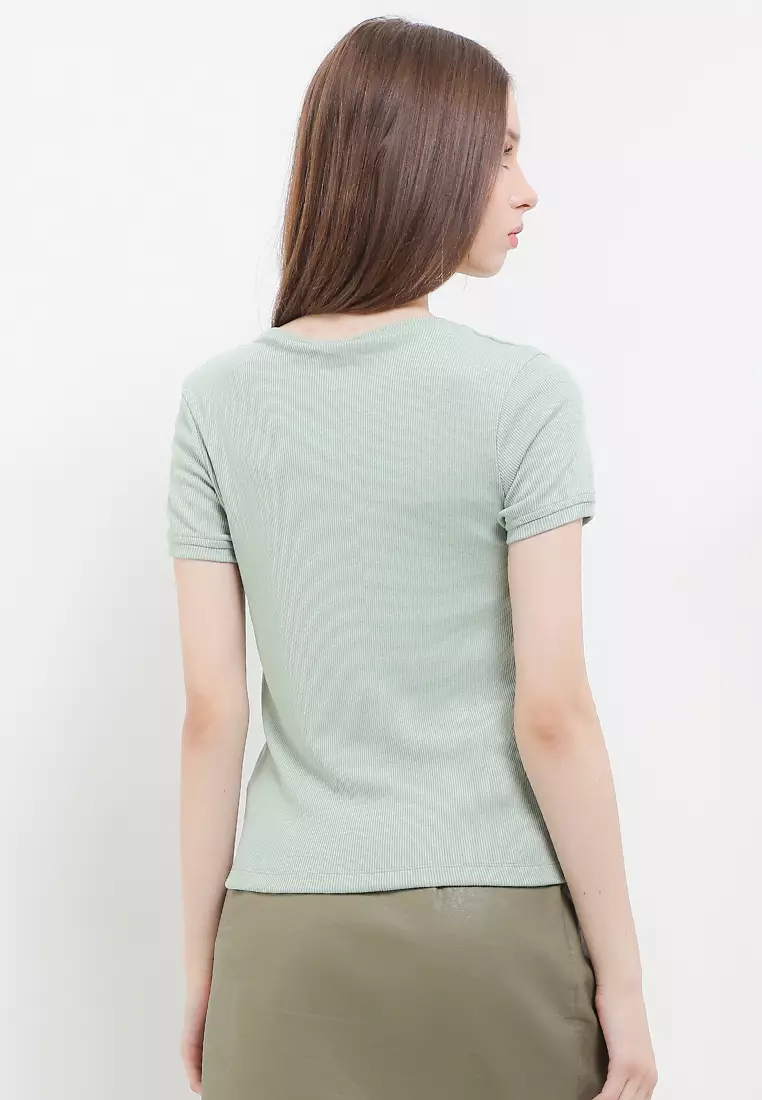 Danylyn Vneck Buttoned Tee