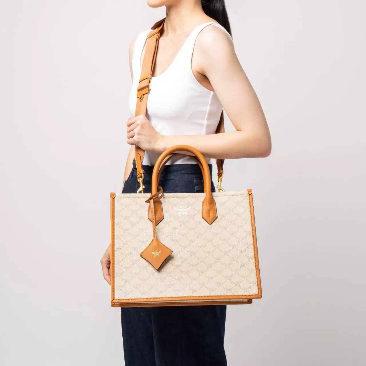 Medium Himmel Tote Lauretos Beige
