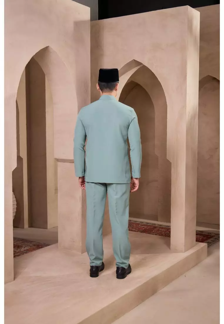 Baju Melayu Mahkota