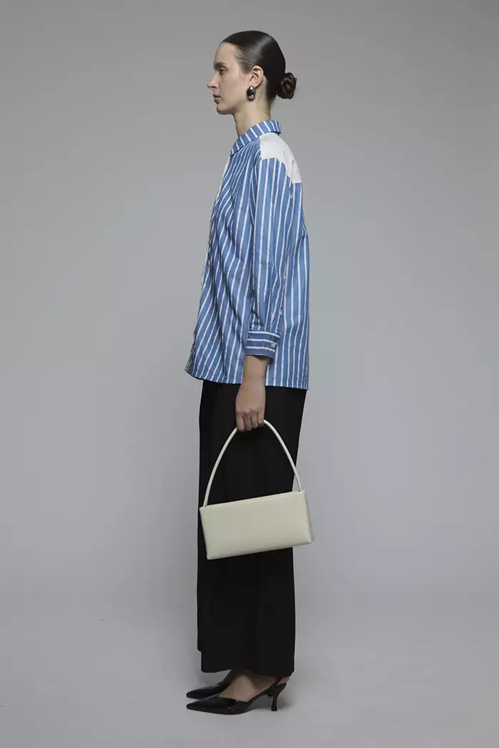 COTTONINK Studio - Atasan Kemeja Wanita Navy Striped Porta #StudioEssentials