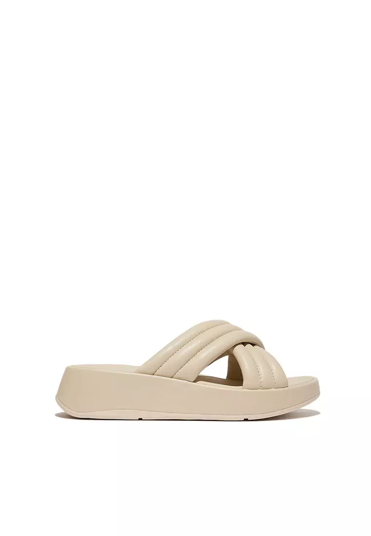 What stores deals sell fitflops