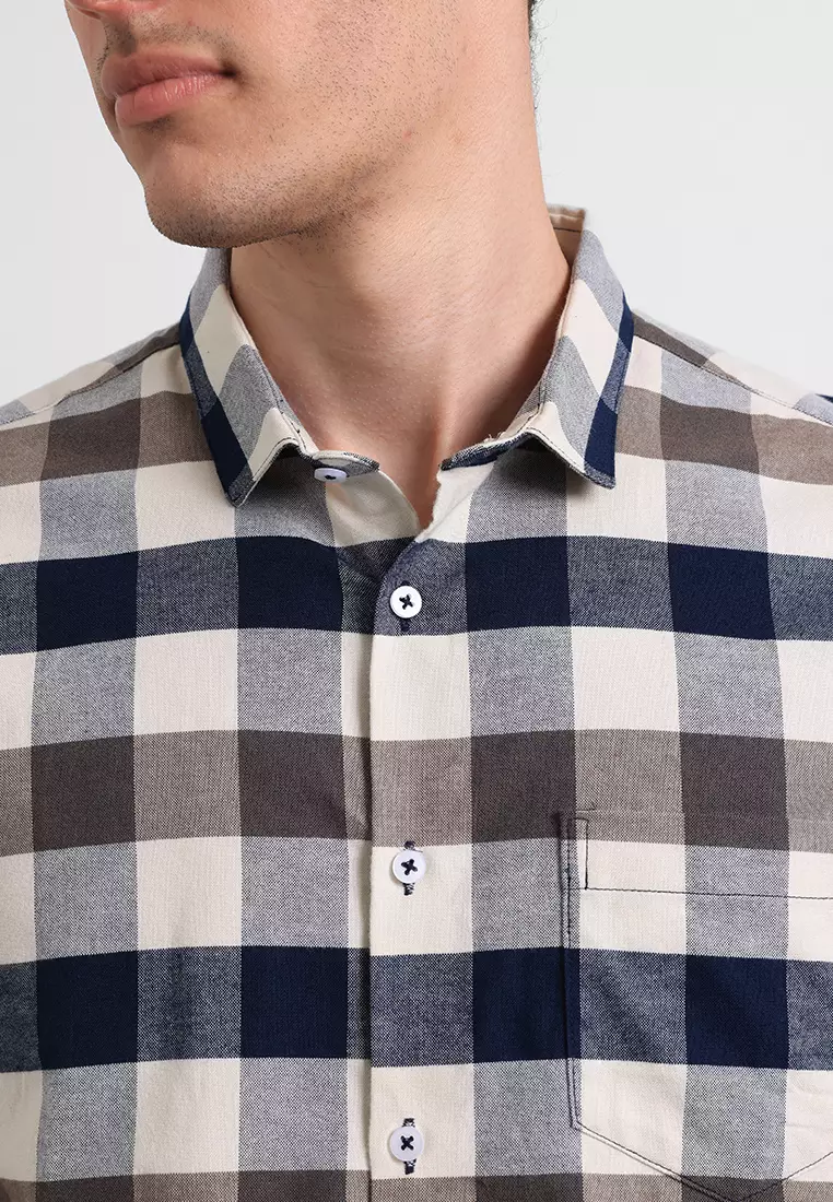 Manzone Kemeja Lengan Pendek Pria Rodrick 3 Slim Fit - Navy