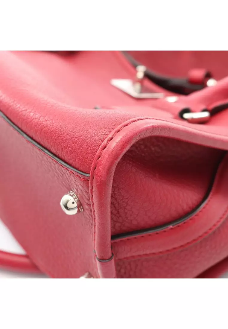 Pre-Loved LOEWE Alamo 28 Handbag leather Red