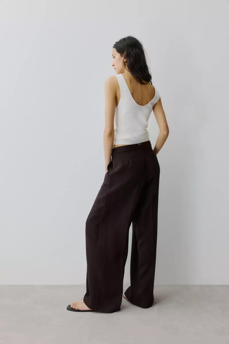 Wide tailored trousers