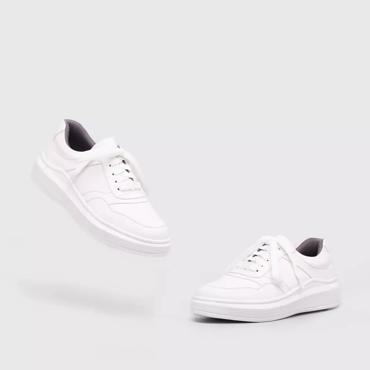 Saldana Sneakers White