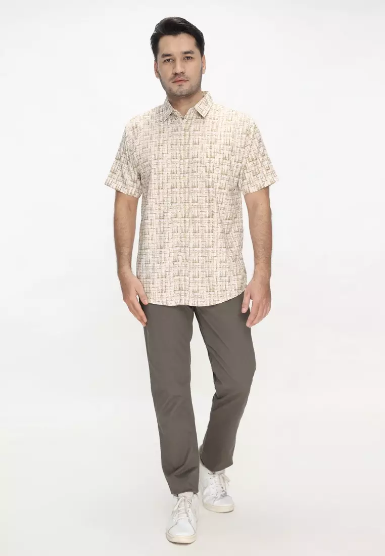 POLICE Kemeja Printing Cotton Soft Cream Coklat Regular Fit Pria