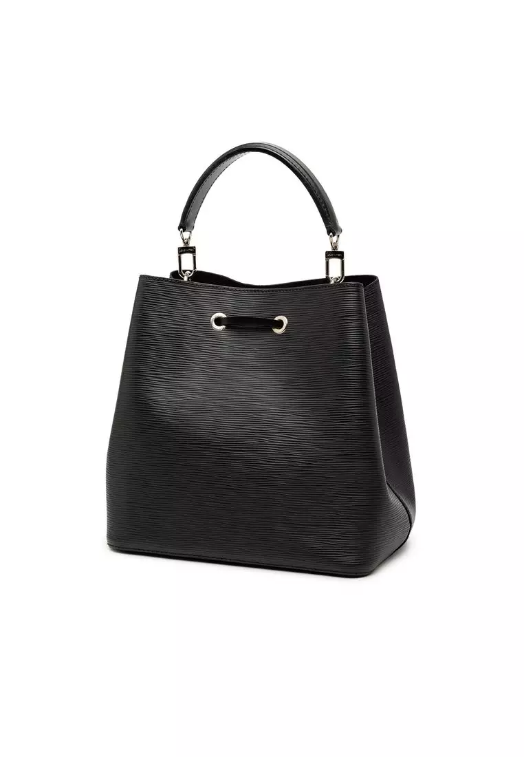 Pre-Loved Louis Vuitton Epi Neonoe Mm