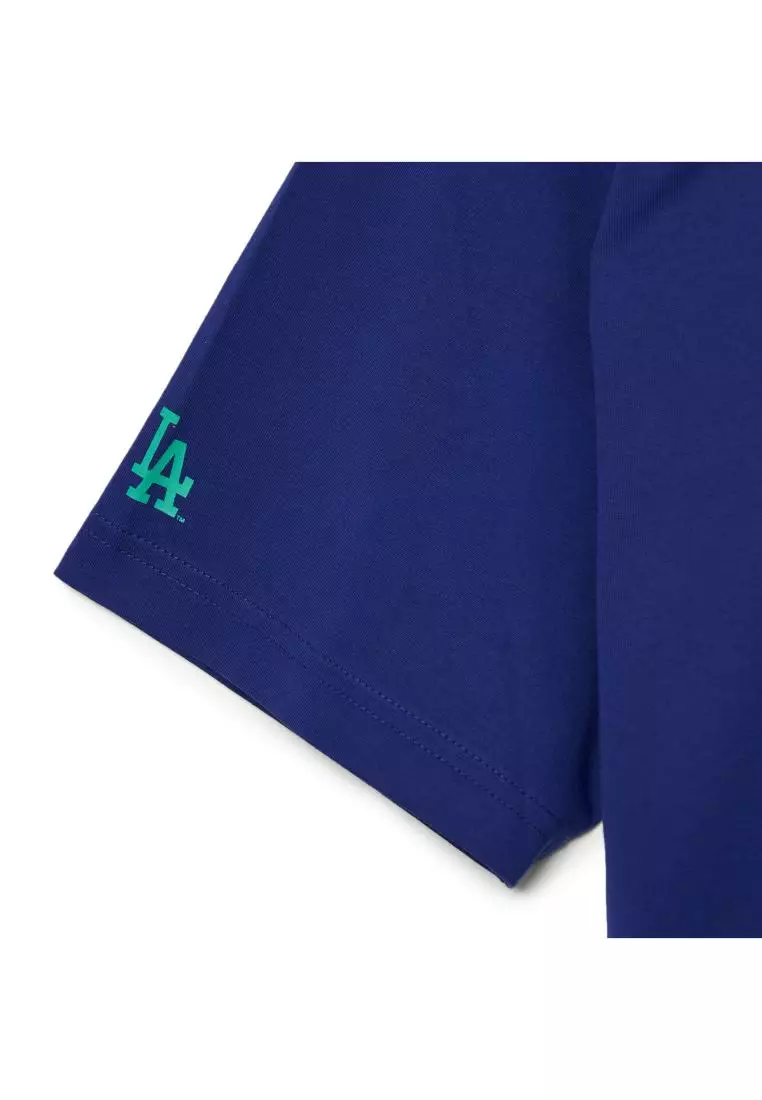 VARSITY CURSIVE GRAPHIC OVERFIT T-SHIRTS LOS ANGELES DODGERS