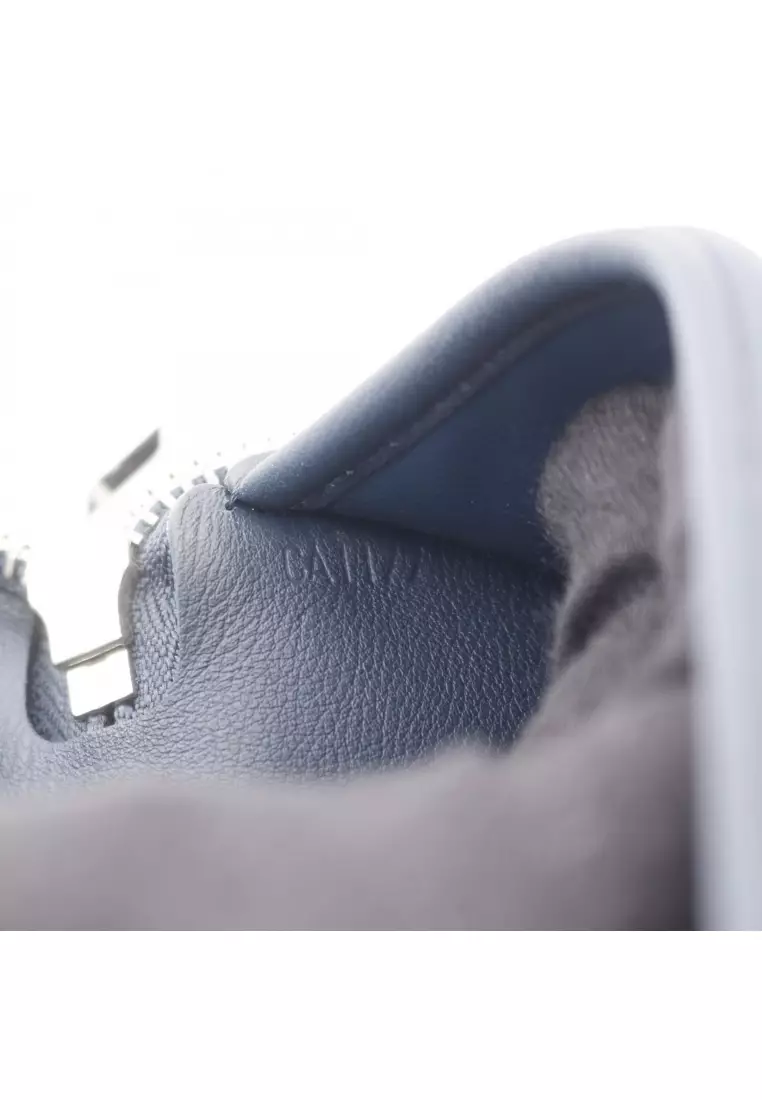 Pre-Loved Louis Vuitton zippy wallet Vertical round zipper long wallet taurillon leather Dark navy