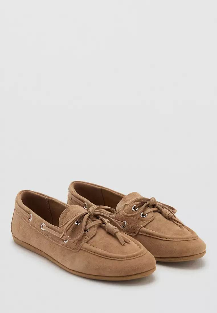 Deck Shoes With Laces