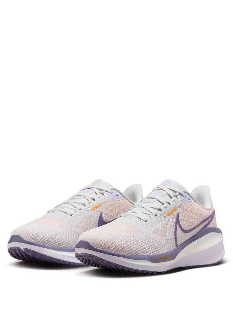 Buy Nike Vomero 17 Women's Road Running Shoes 2024 Online | ZALORA ...
