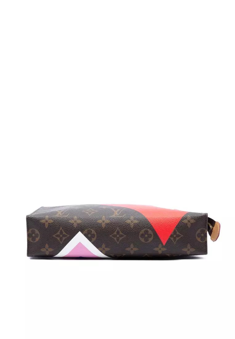 Pre-Loved Louis Vuitton Monogram Game On Toiletry Pouch 26