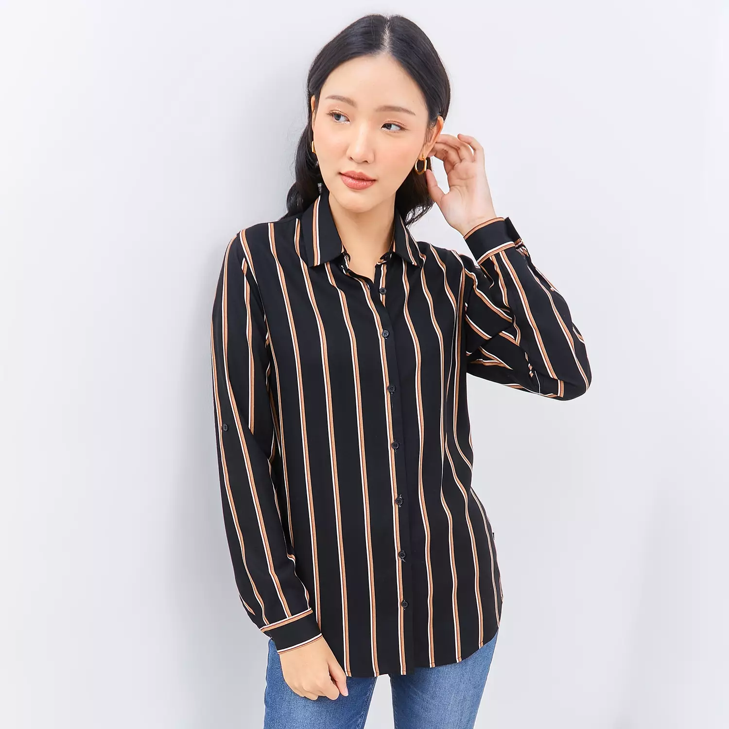 C2 Forces Black Kemeja Casual Wanita