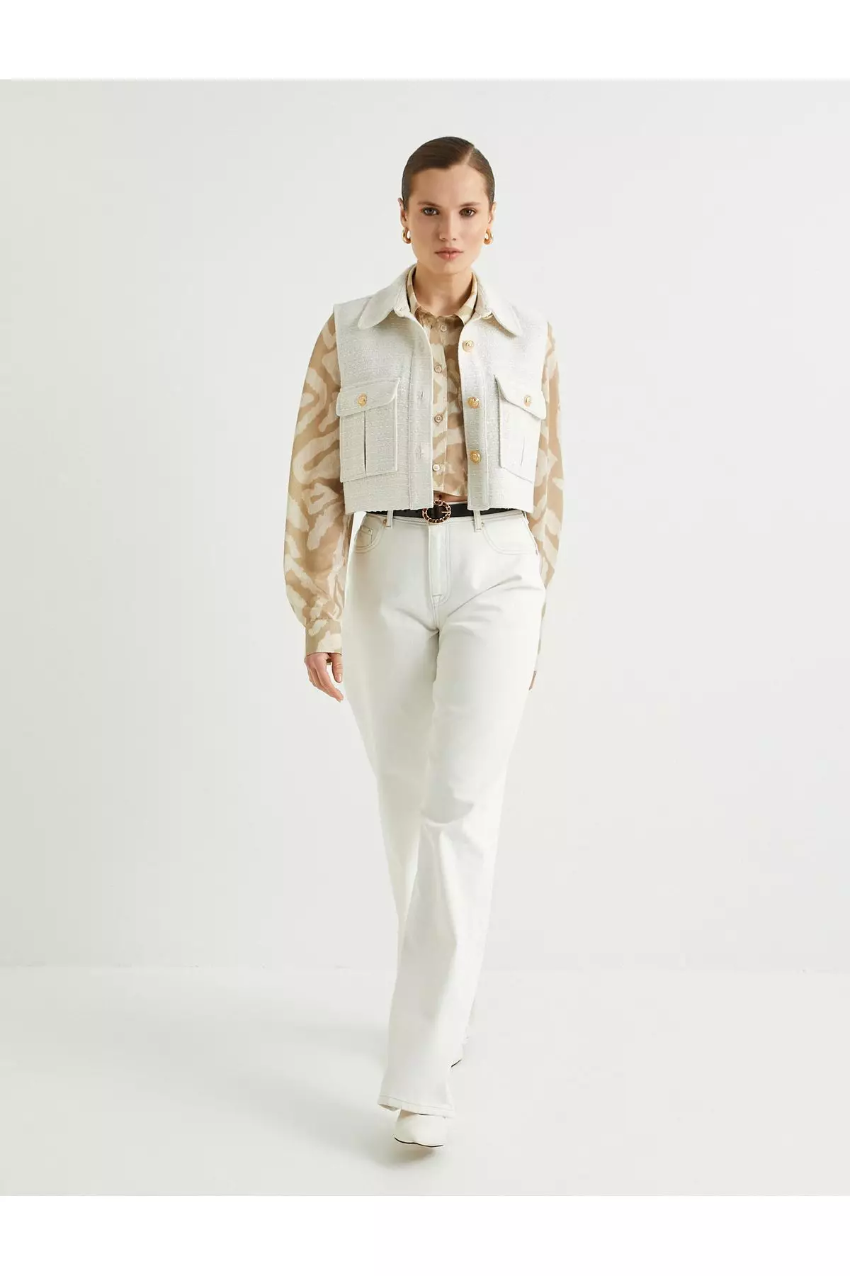 Discount on KOTON  shoes - SKU: Crop Tweed Vest With Pocket Detail And Gold Buttons