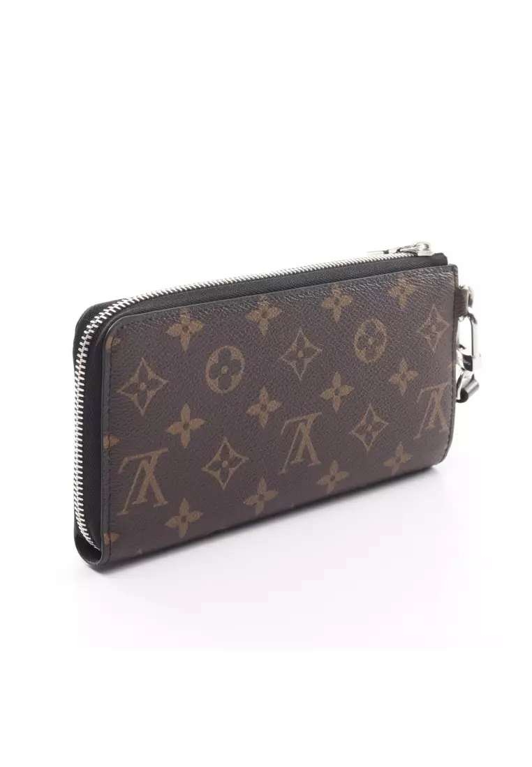 Louis Vuitton Id Badge Holder Spain, SAVE 52% 