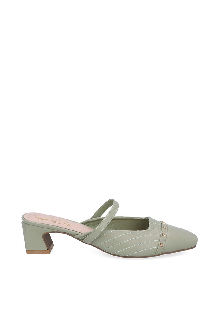 Medium Green Therapeutic Studed Slip-On Pump