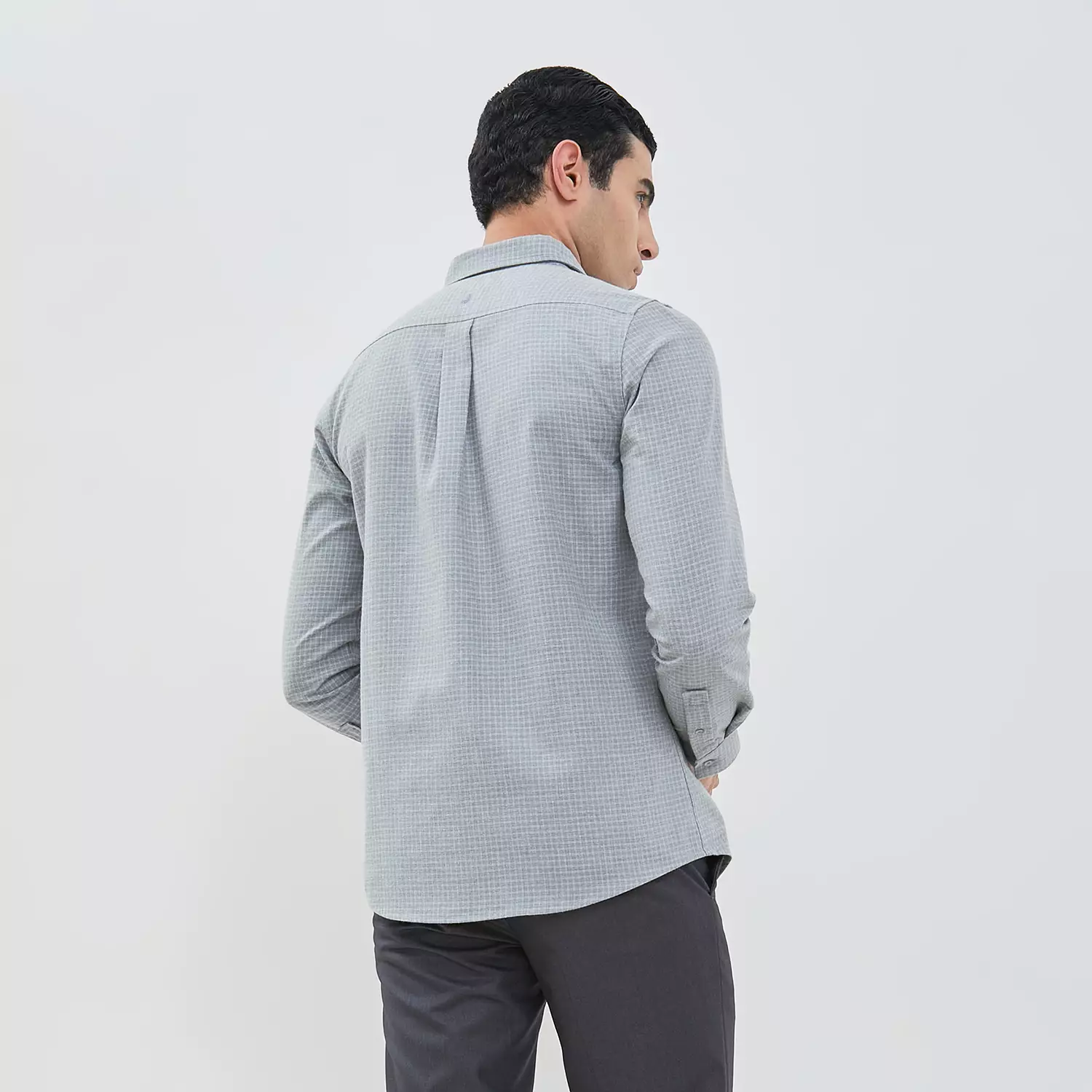 Jobb Presley Kemeja Pria Lengan Panjang Slim Fit Abu-Abu Colour Dark Grey