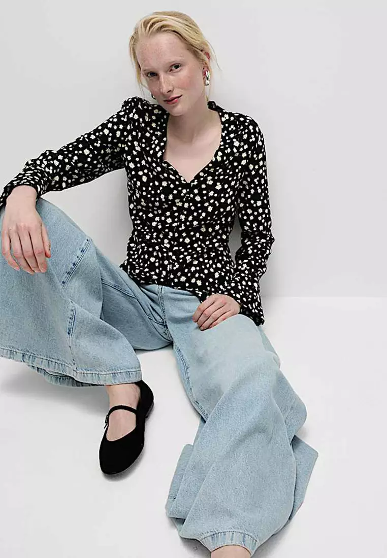 Printed V-Neck Shirt