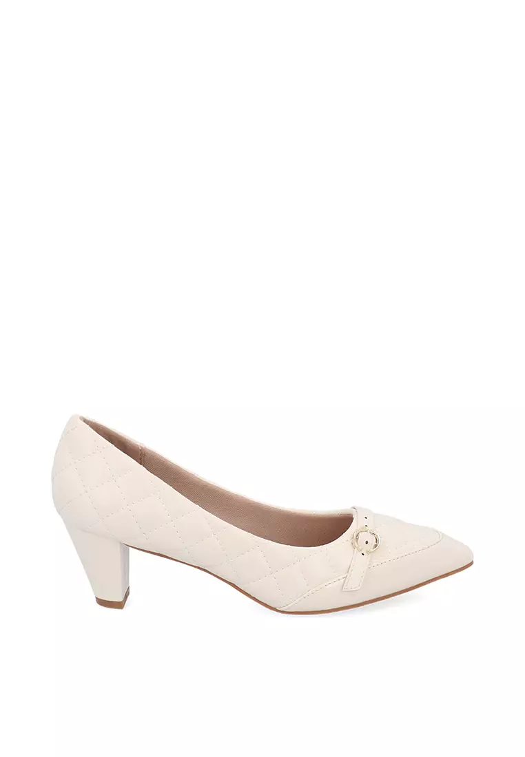 Discount on Carlo Rino  shoes - SKU: Beige Josie Pumps