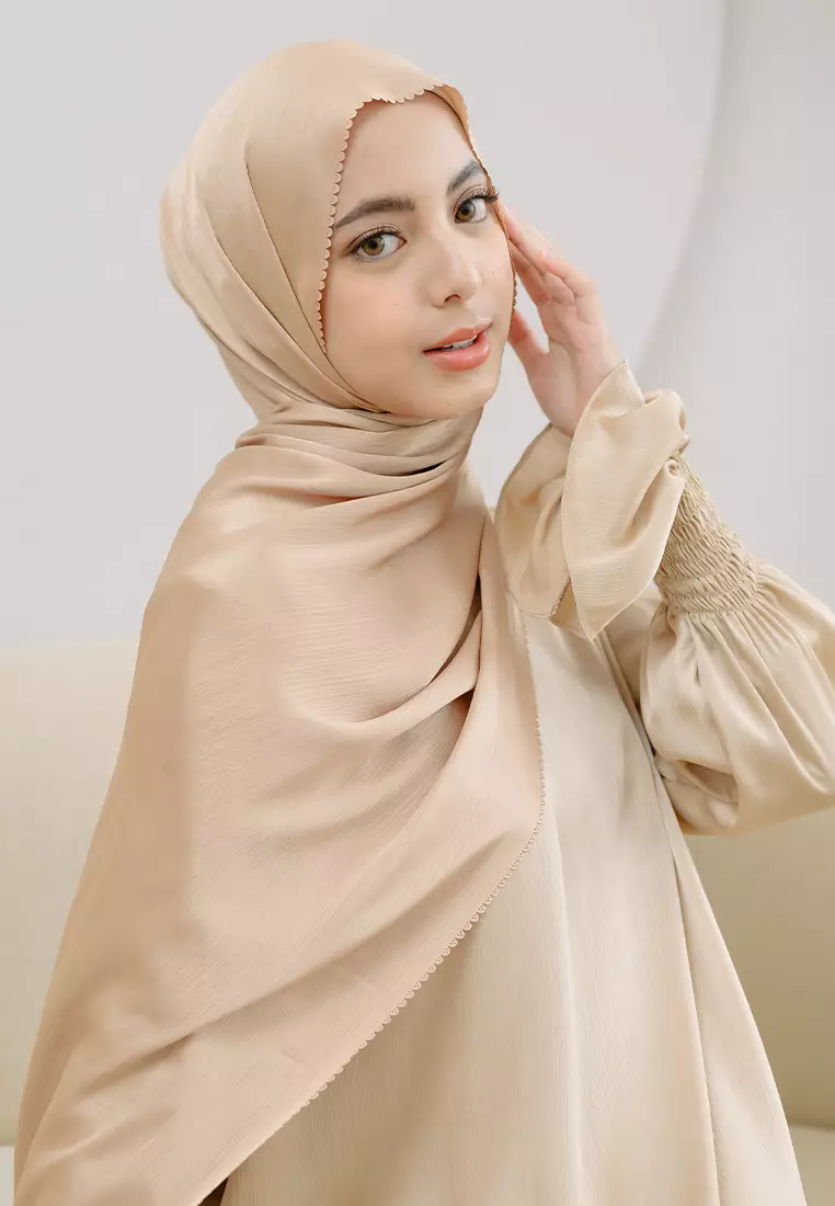 Rayya Lasercut New Series Pure Gold