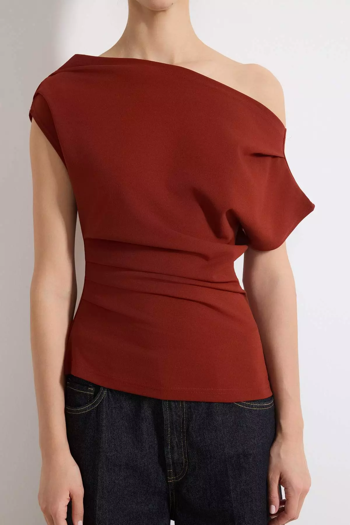 Cinnamon Shirring/Drape Detail Flowy Asymmetrical Neckline Knitted Blouse Twoss25Bz24