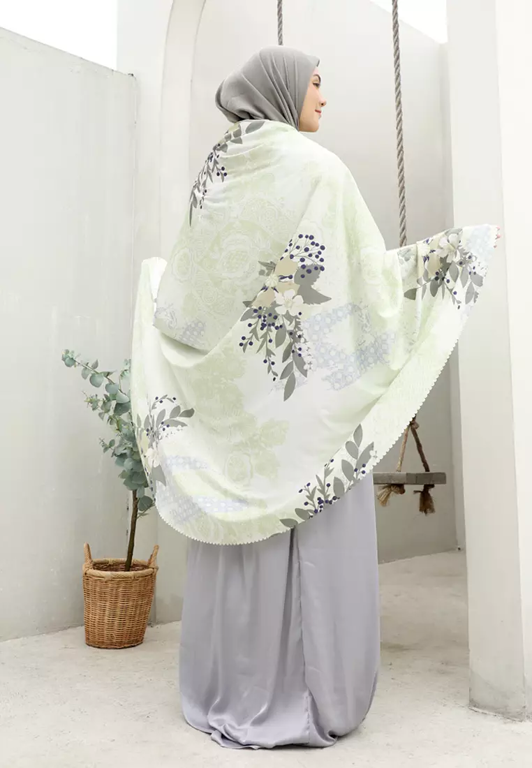 Mukena 2 in 1 Premium Reviera Lasercut Prayer Set Motif - Apple Blossom