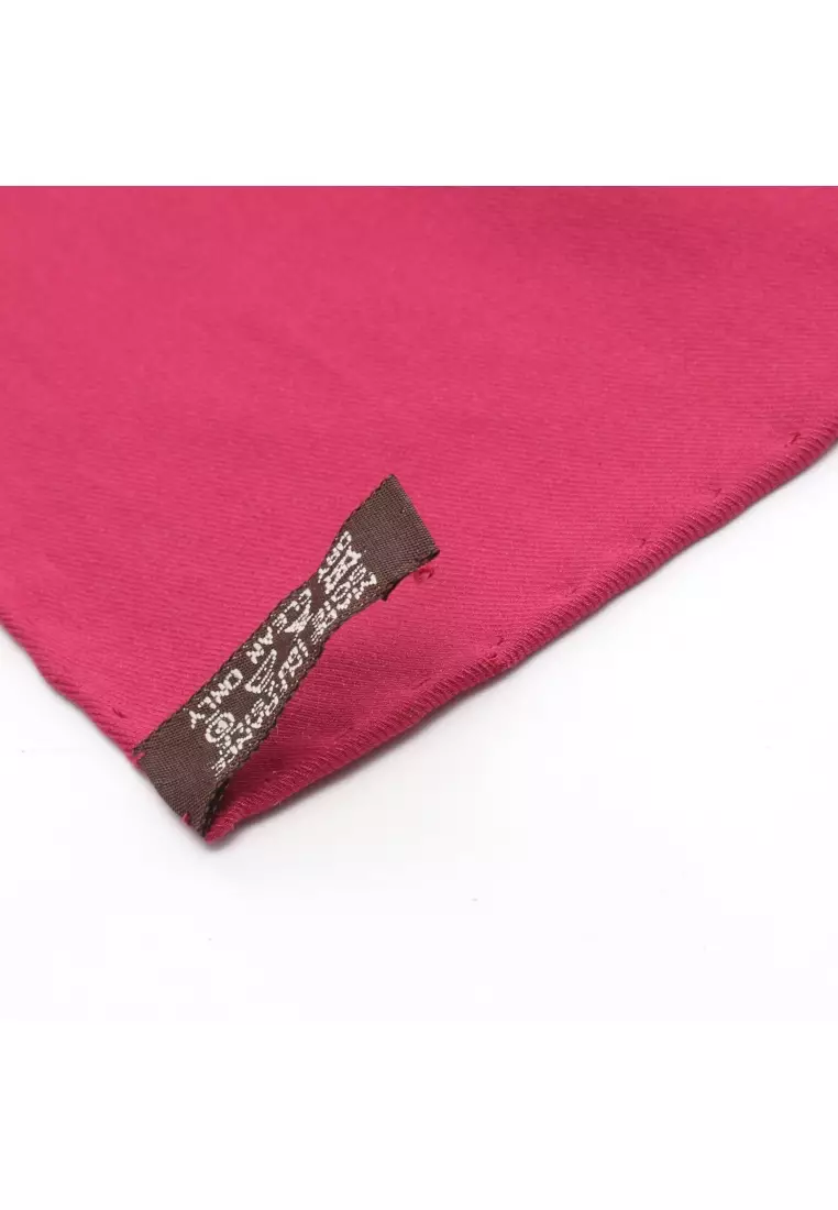 Pre-Loved Hermès carres 70 EN DESORDRE scarf silk Bordeaux pink