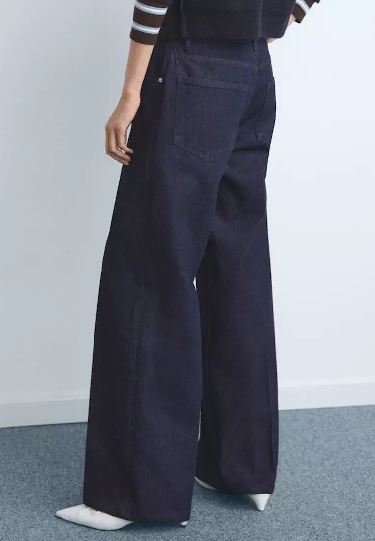 Low-Rise Straight-Leg Jeans With Buttons