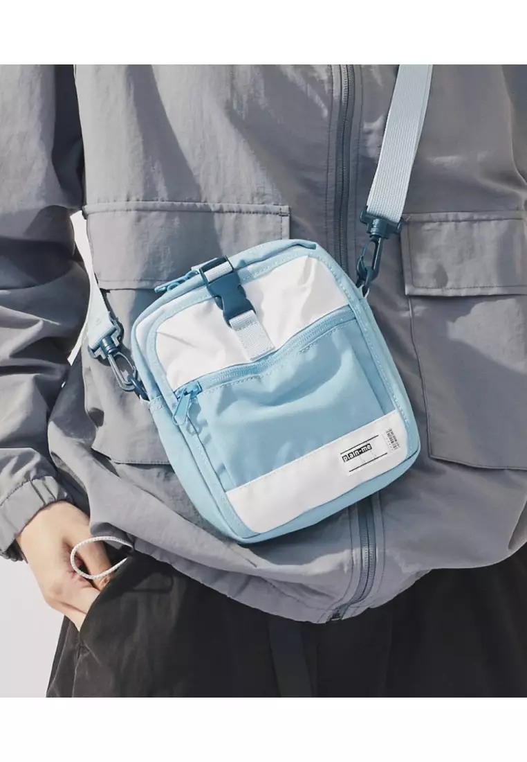 Plain-me 經典旅行小包 - 拼色特別版-藍色/白色