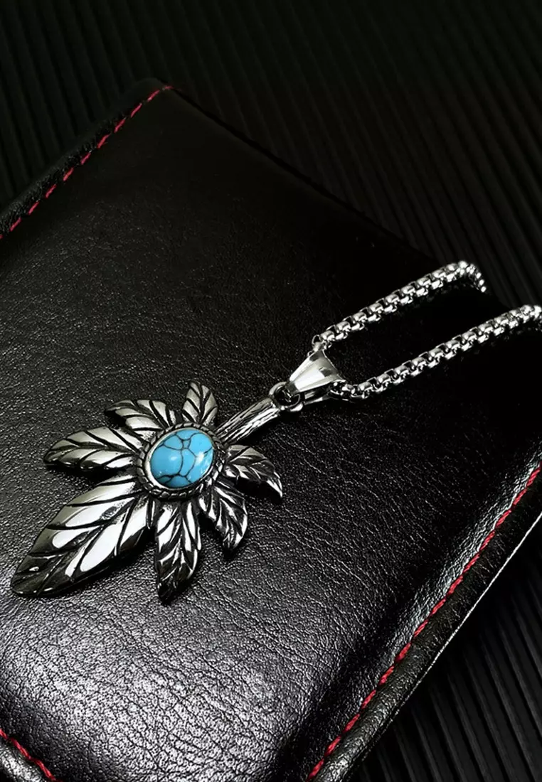 Retro Pendant Necklace