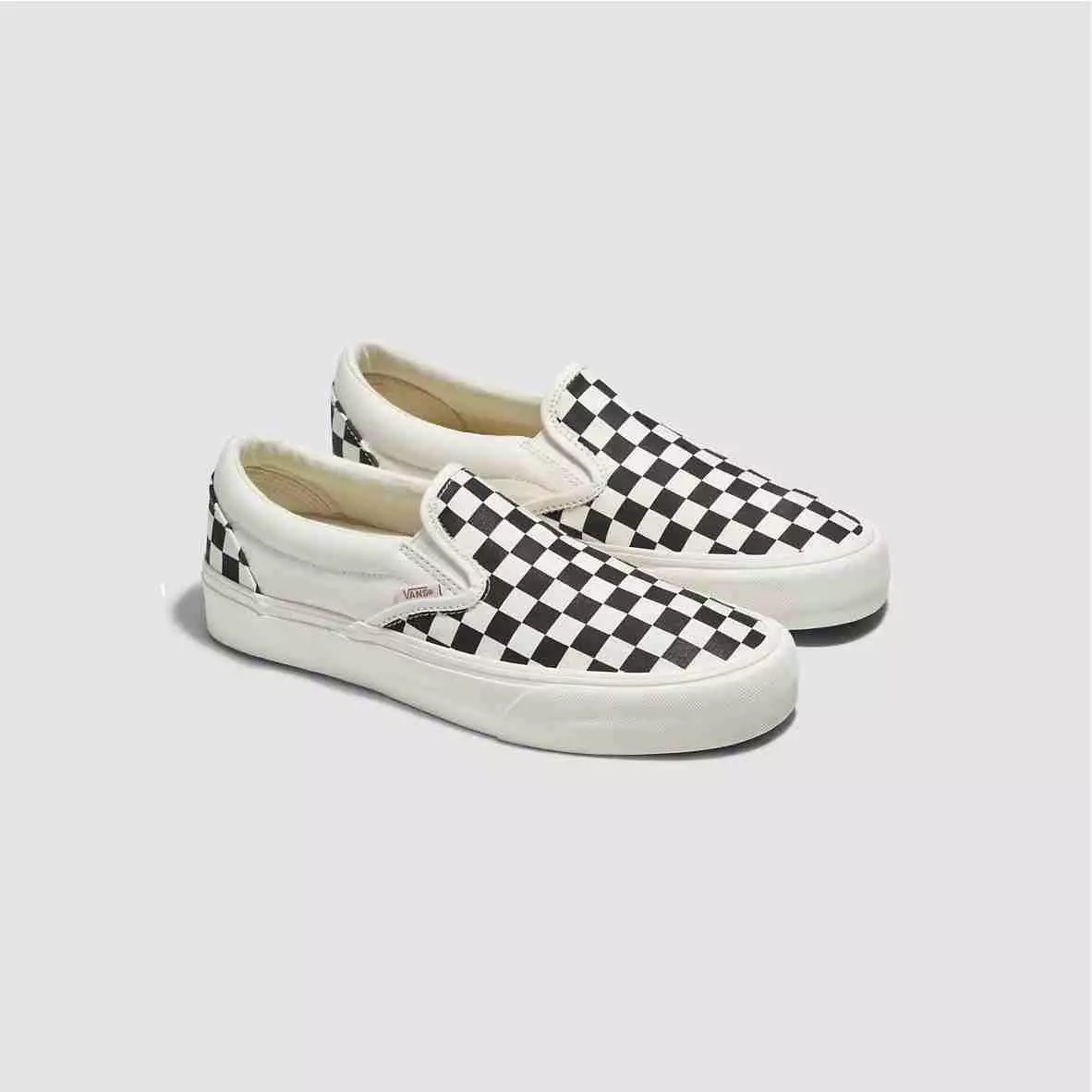 Harga sepatu best sale vans checkerboard original