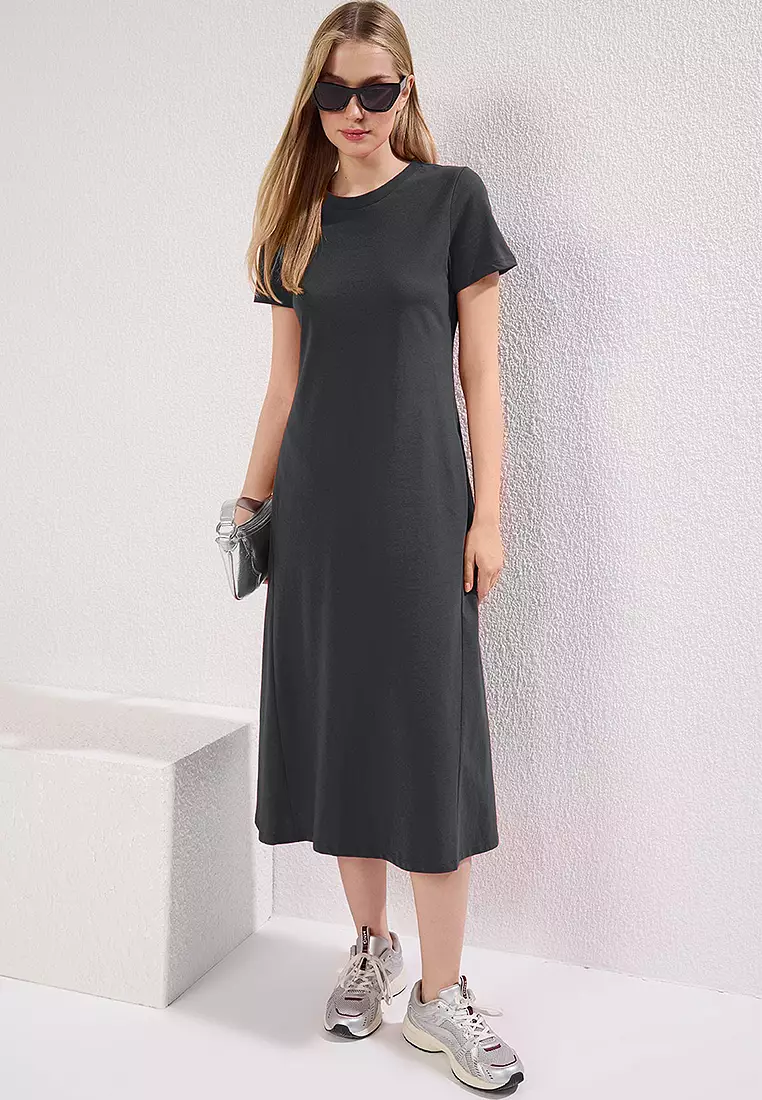 T-Shirt Dress Pocket Midi Dress