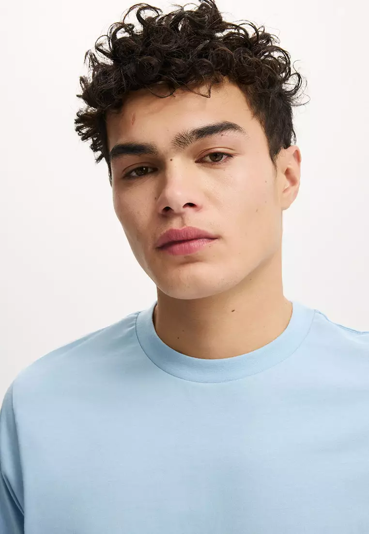 Cropped Fit T-Shirt