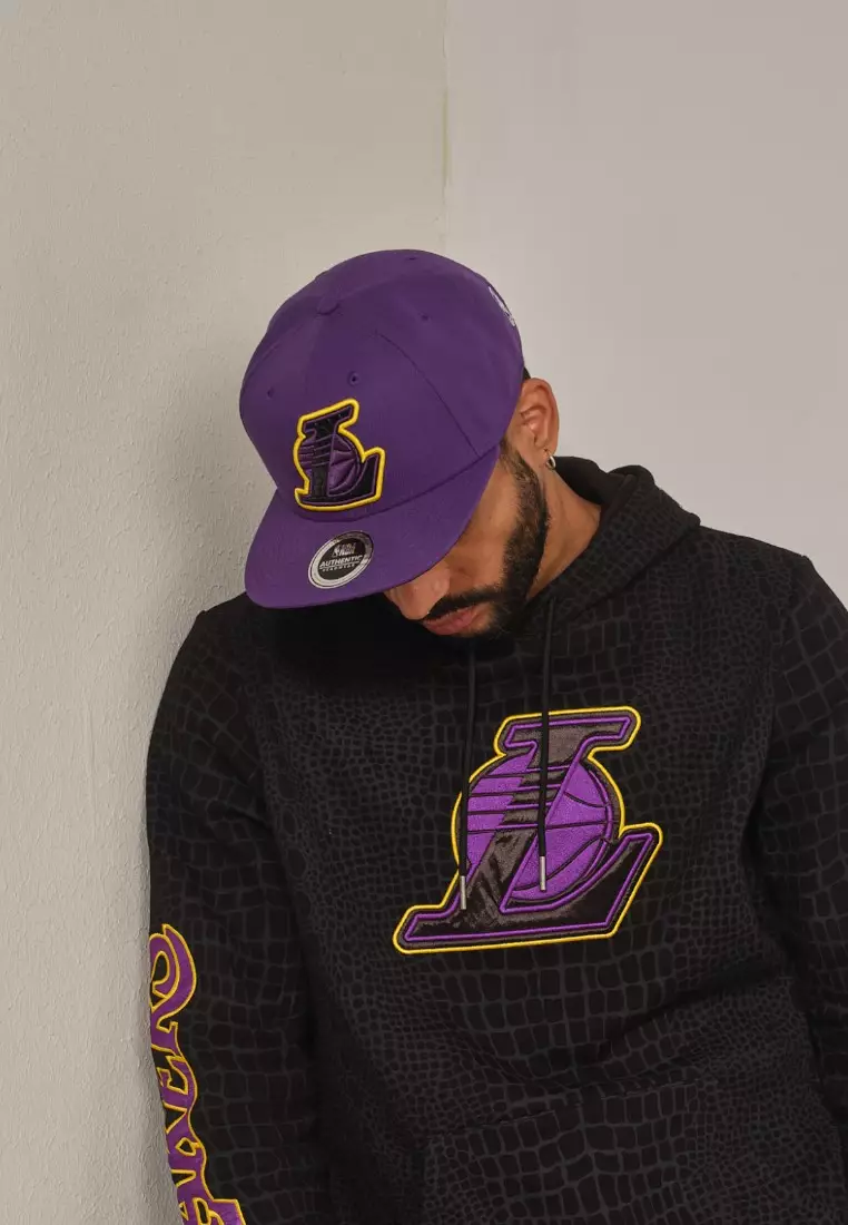 Los Angeles Lakers Flex Fit Flat Cap Real Hoops Collection