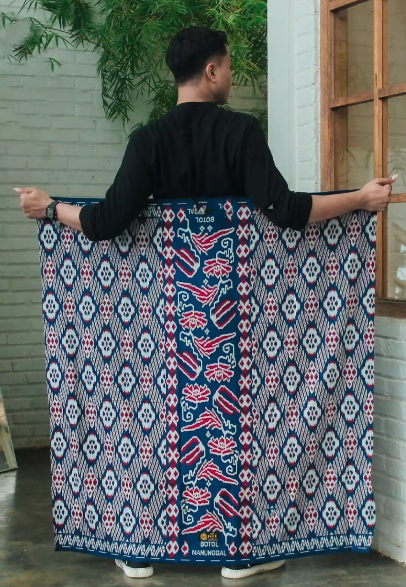 Sarung Batik Baswara Navy Premium MR