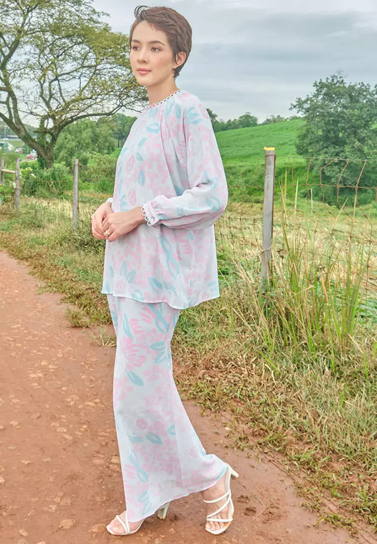 Rusila Blouse & Skirt - Grey Rose Art