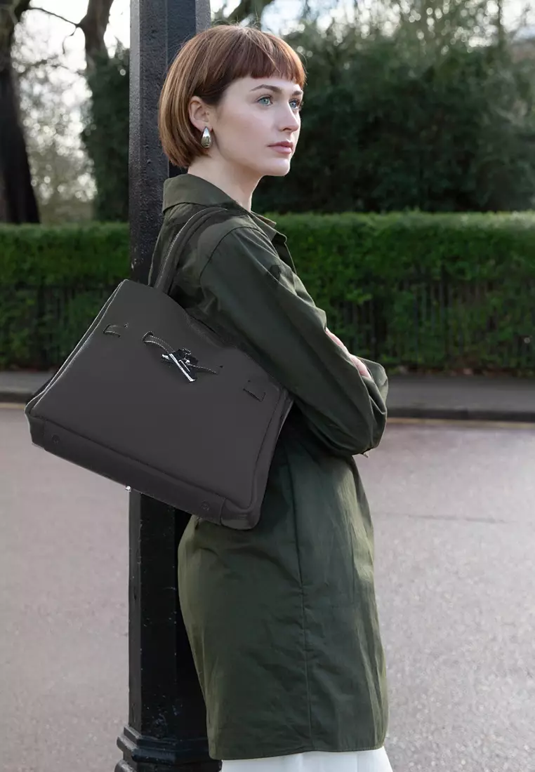 SAOIRSE Soft Structural Belt Tote Bag - Black / Silver