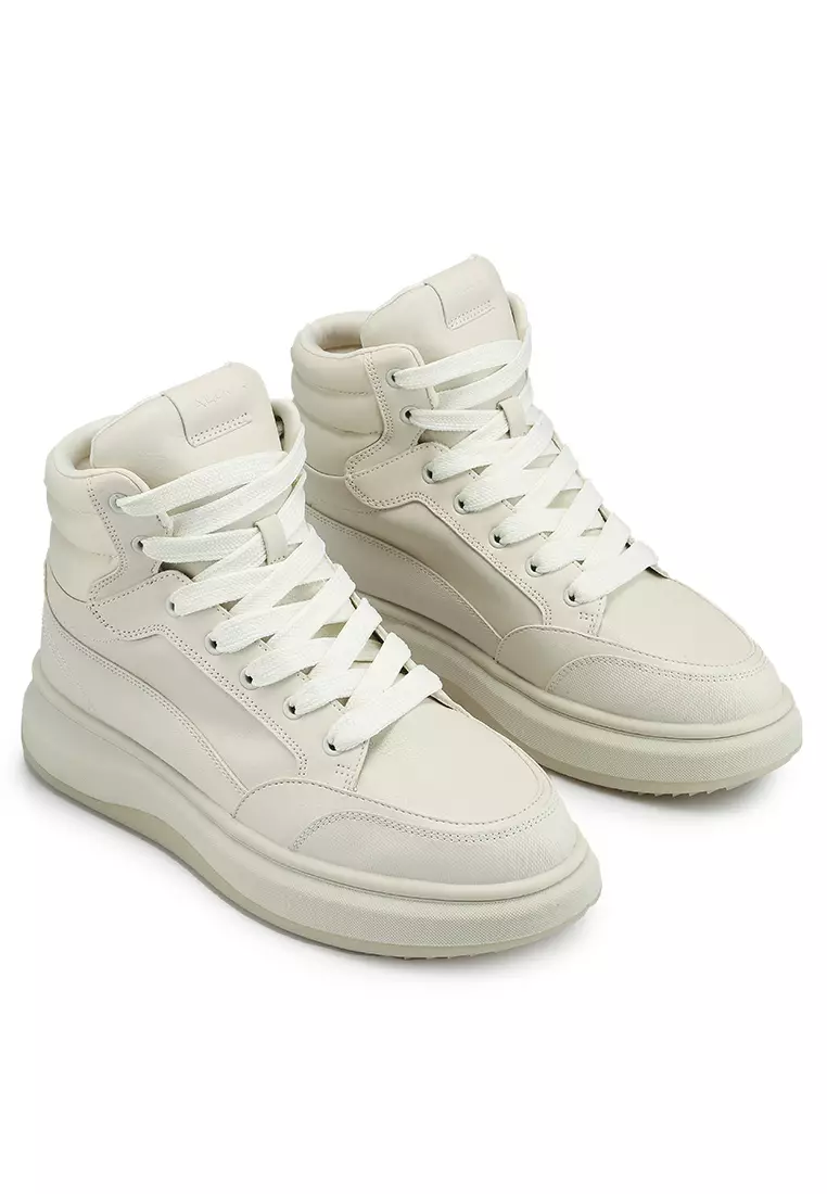 Strato Hi-Top Sneakers
