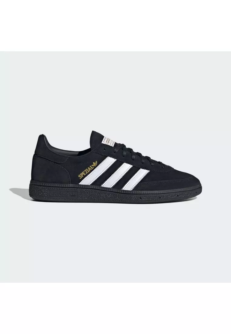 adidas gazelle silver green womens Men's Mercedes-AMG PETRONAS F1 x adidas Handball Spezial Shoes – Midnight  Black