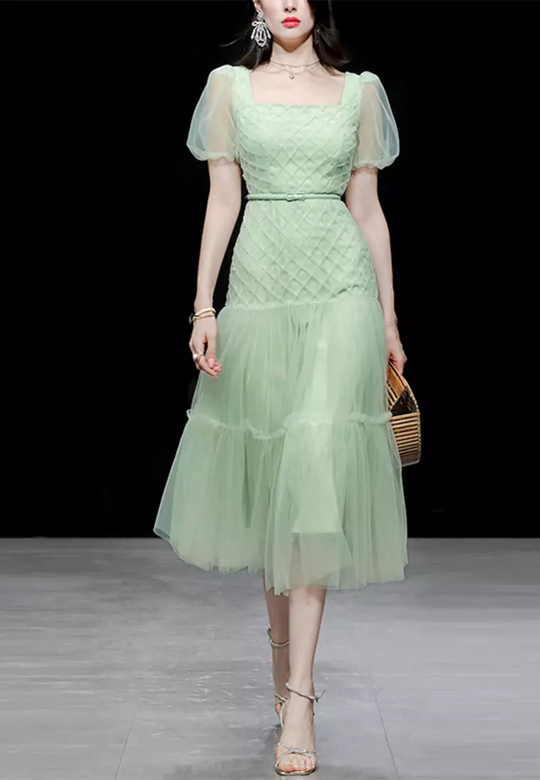 2023 S S New Summer Dress Square Neck Puff Sleeve Waist Slim Gauze Dress A061504GR