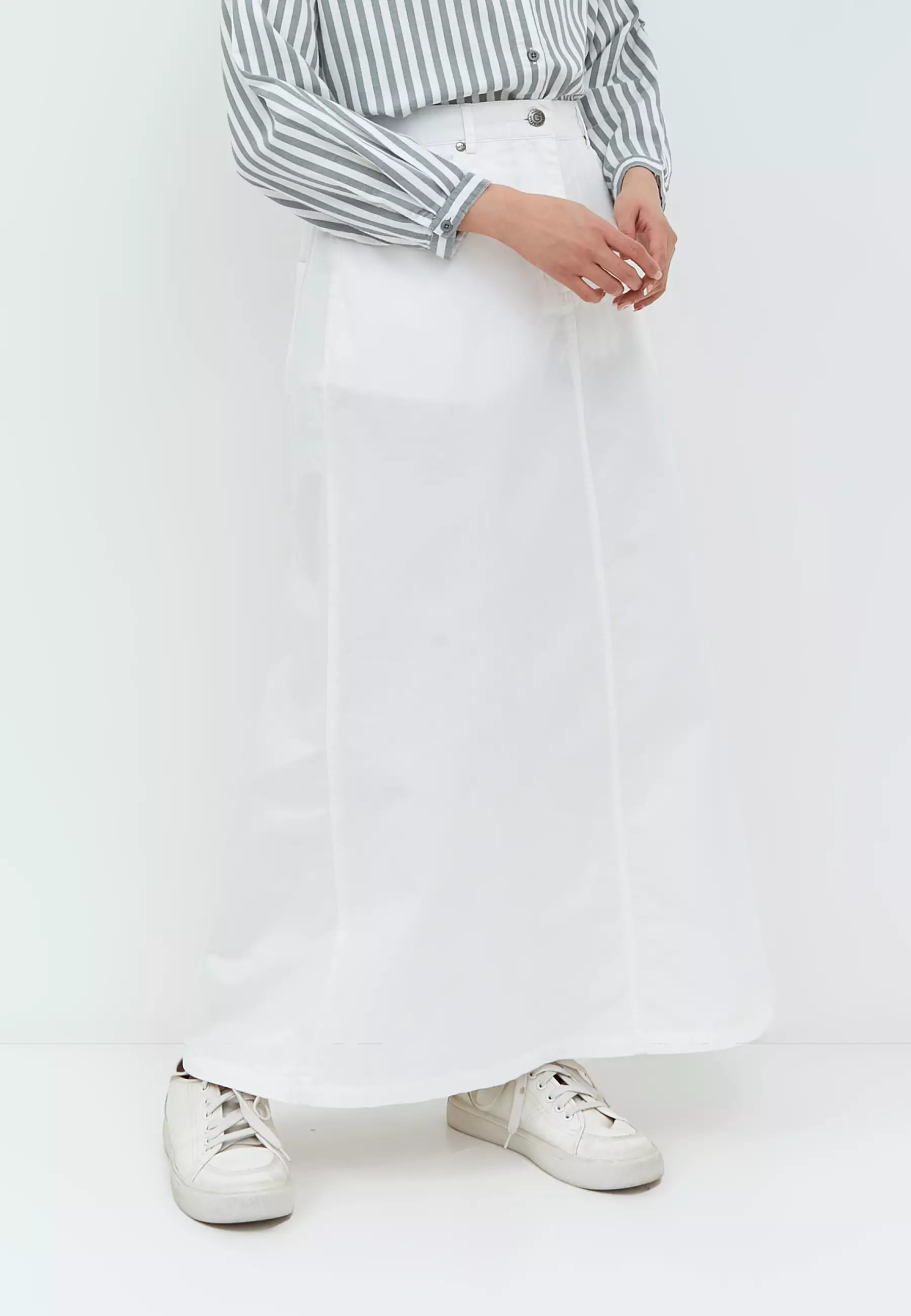 Clarisa White Skirt (G.21113)