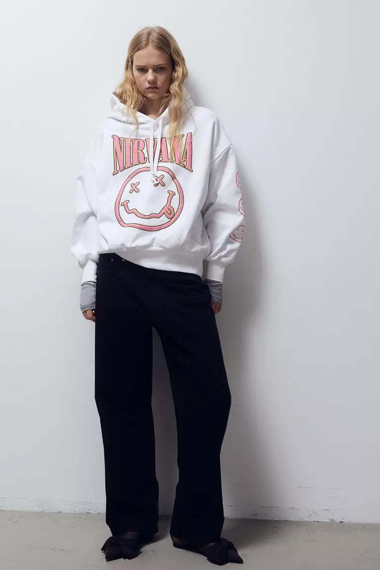 Queenie Hood Lic OLU