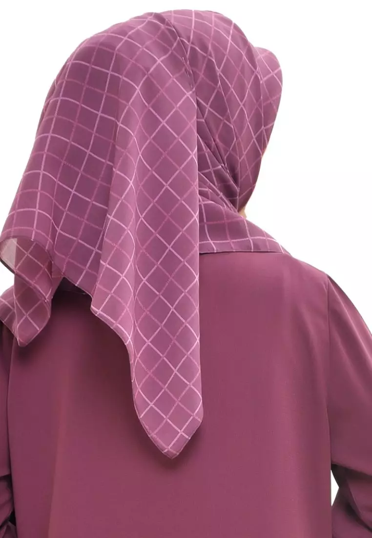 Rabbani - Kerudung Segi Empat Motif Zanan Zymlas - Burgundy