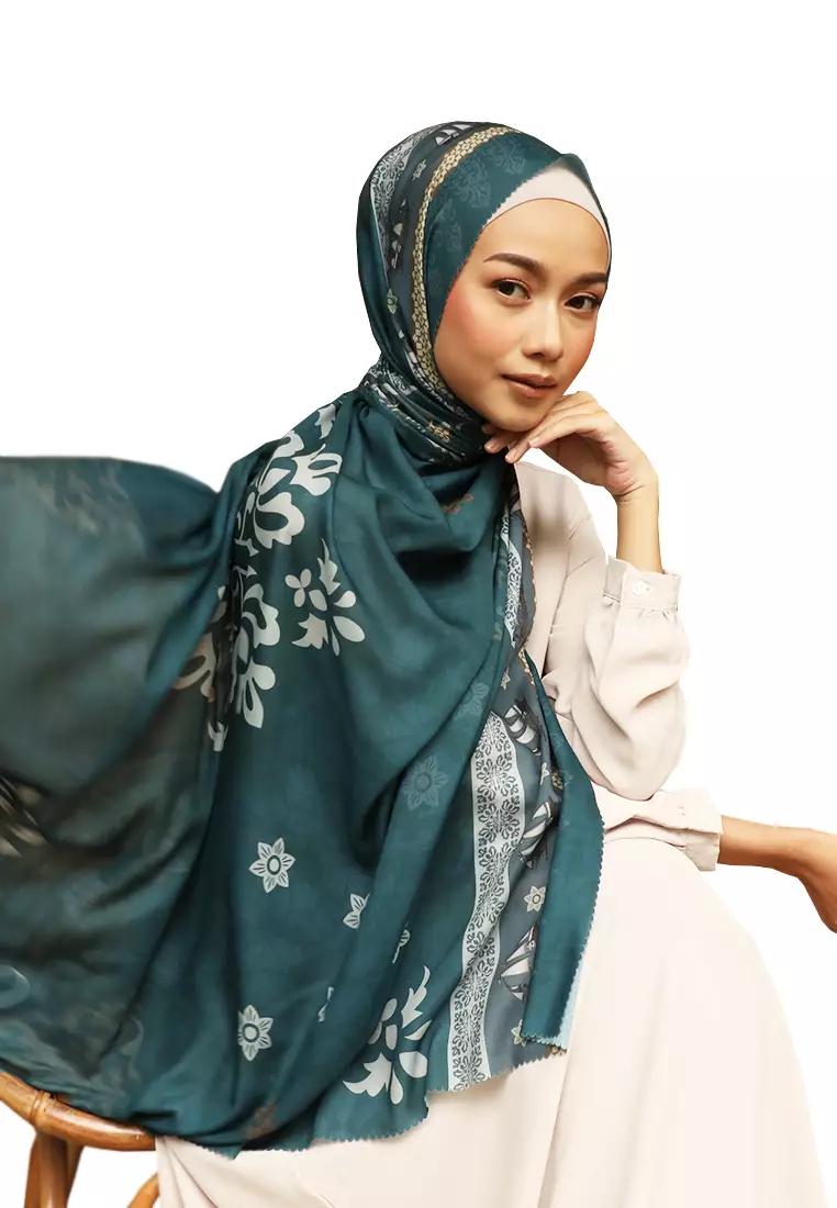 Novella scarf hotsell