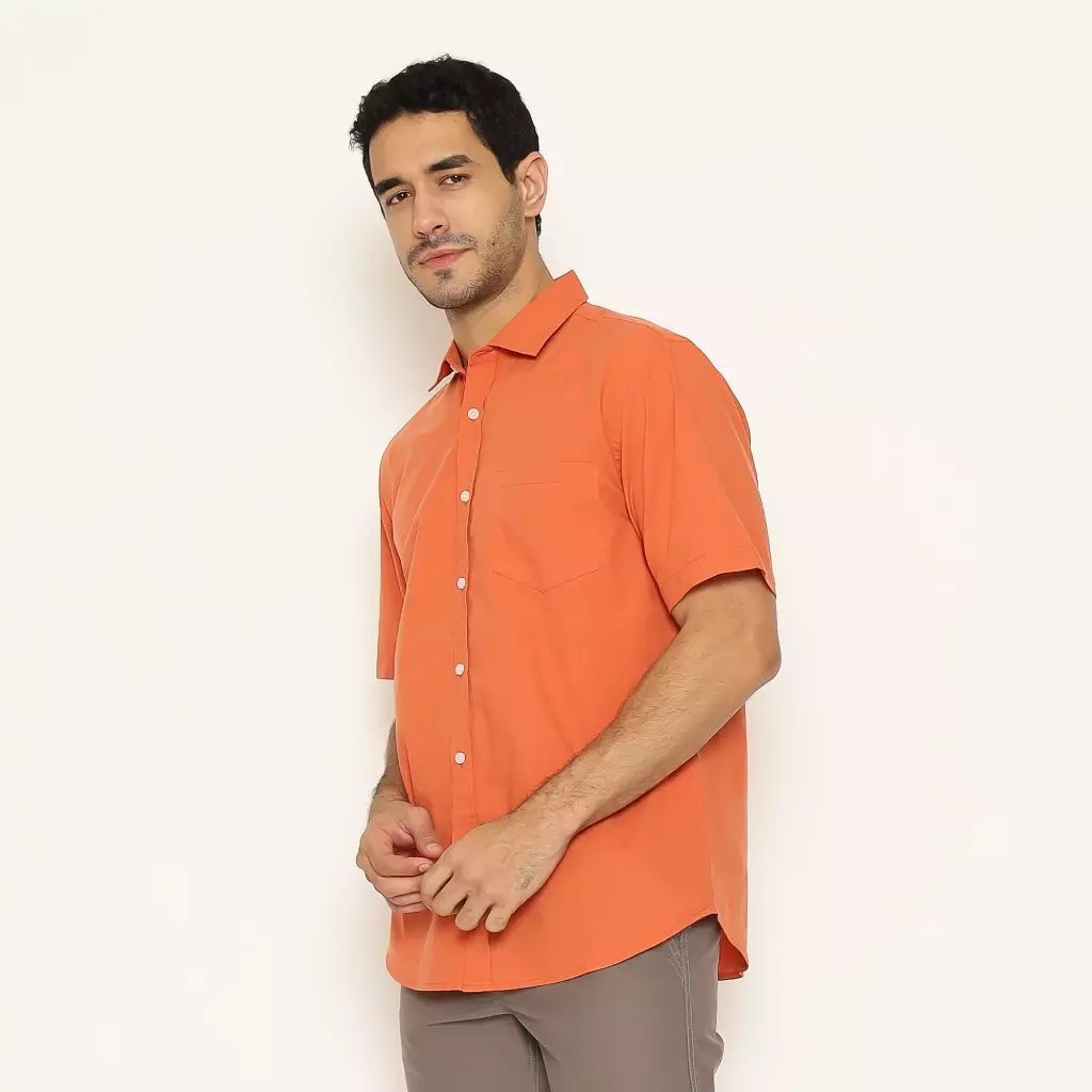 AMK Kemeja Pria Lengan Pendek SHG ITO S/S Terracota