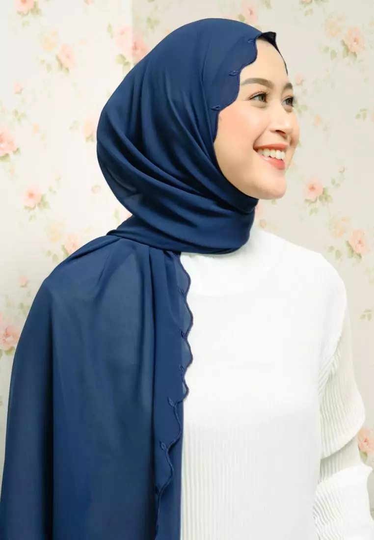 Jade Classic Shawl Navy
