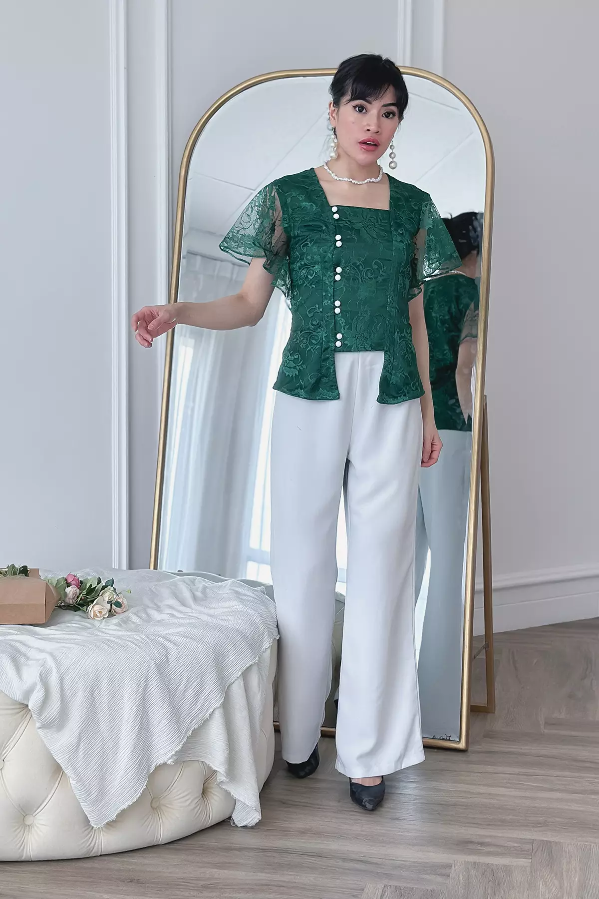 Soraya Dainty Brukat Emerald Kebaya